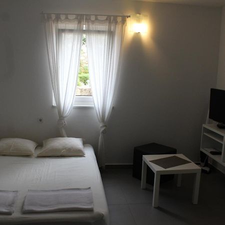 Apartmani Vrancic 만드레 외부 사진