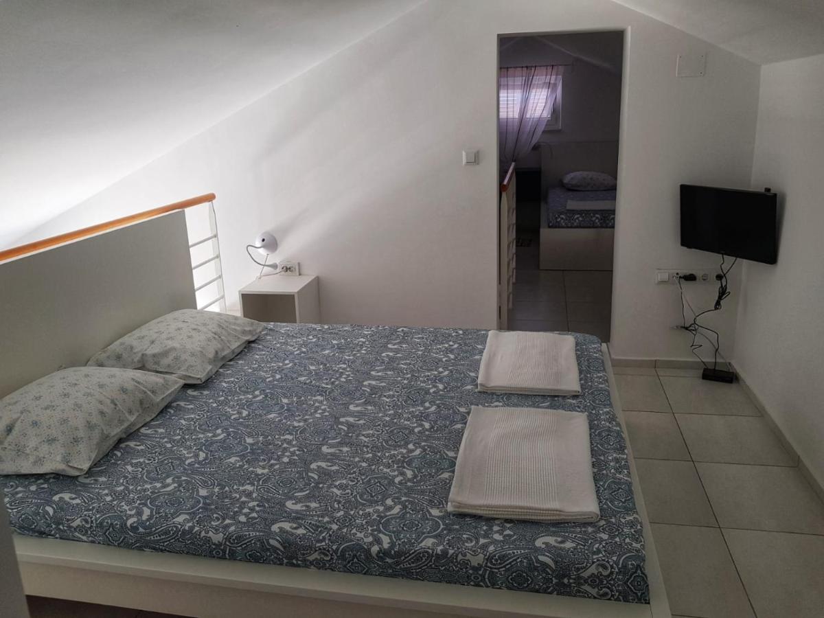 Apartmani Vrancic 만드레 외부 사진