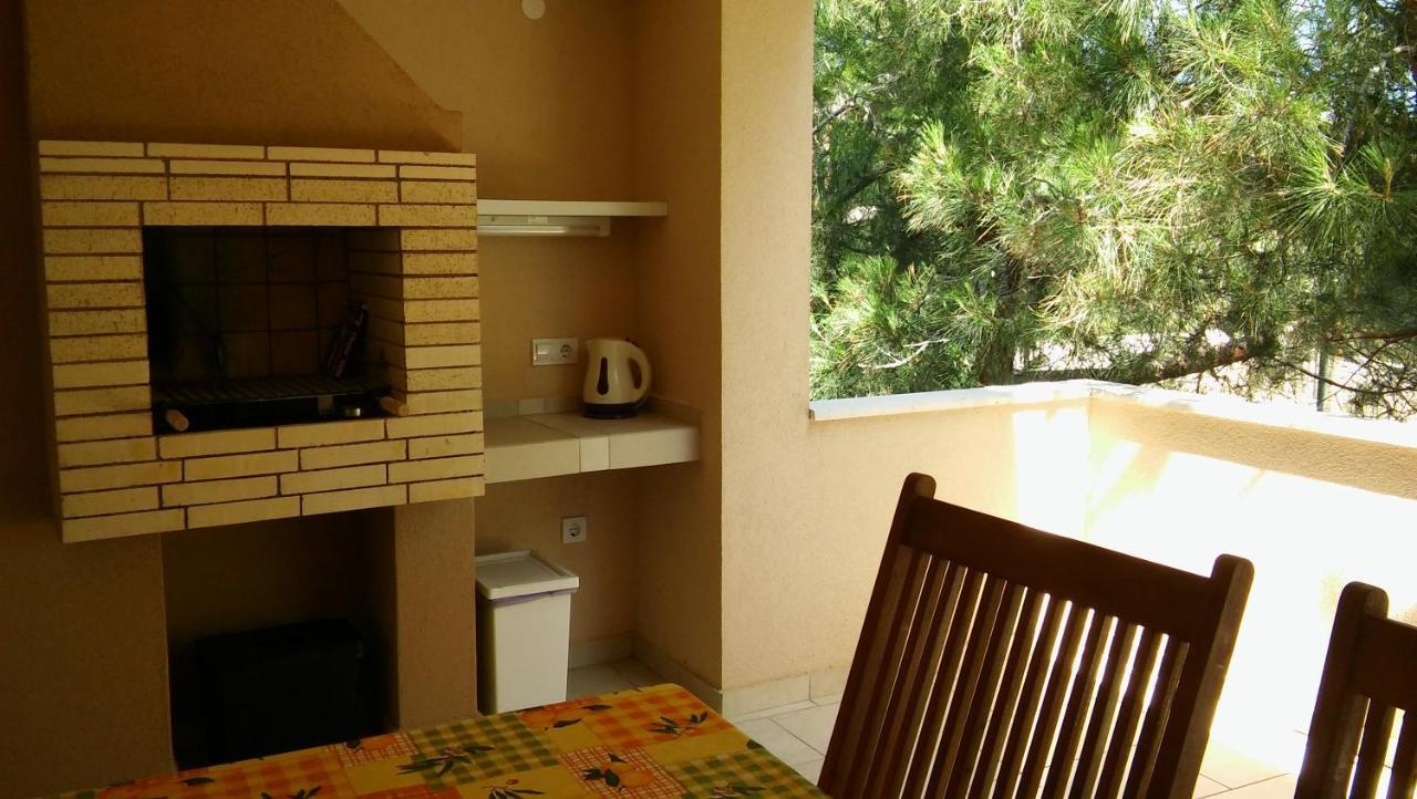 Apartmani Vrancic 만드레 외부 사진