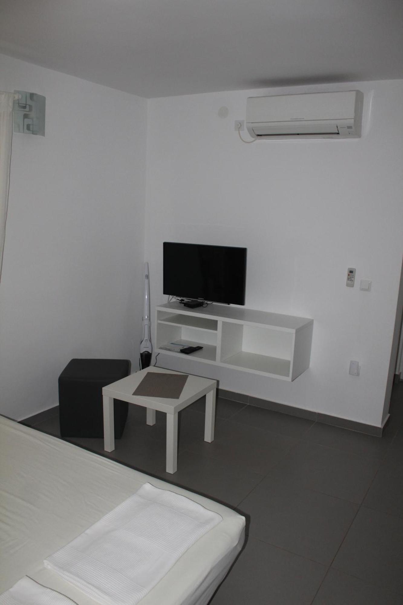 Apartmani Vrancic 만드레 외부 사진