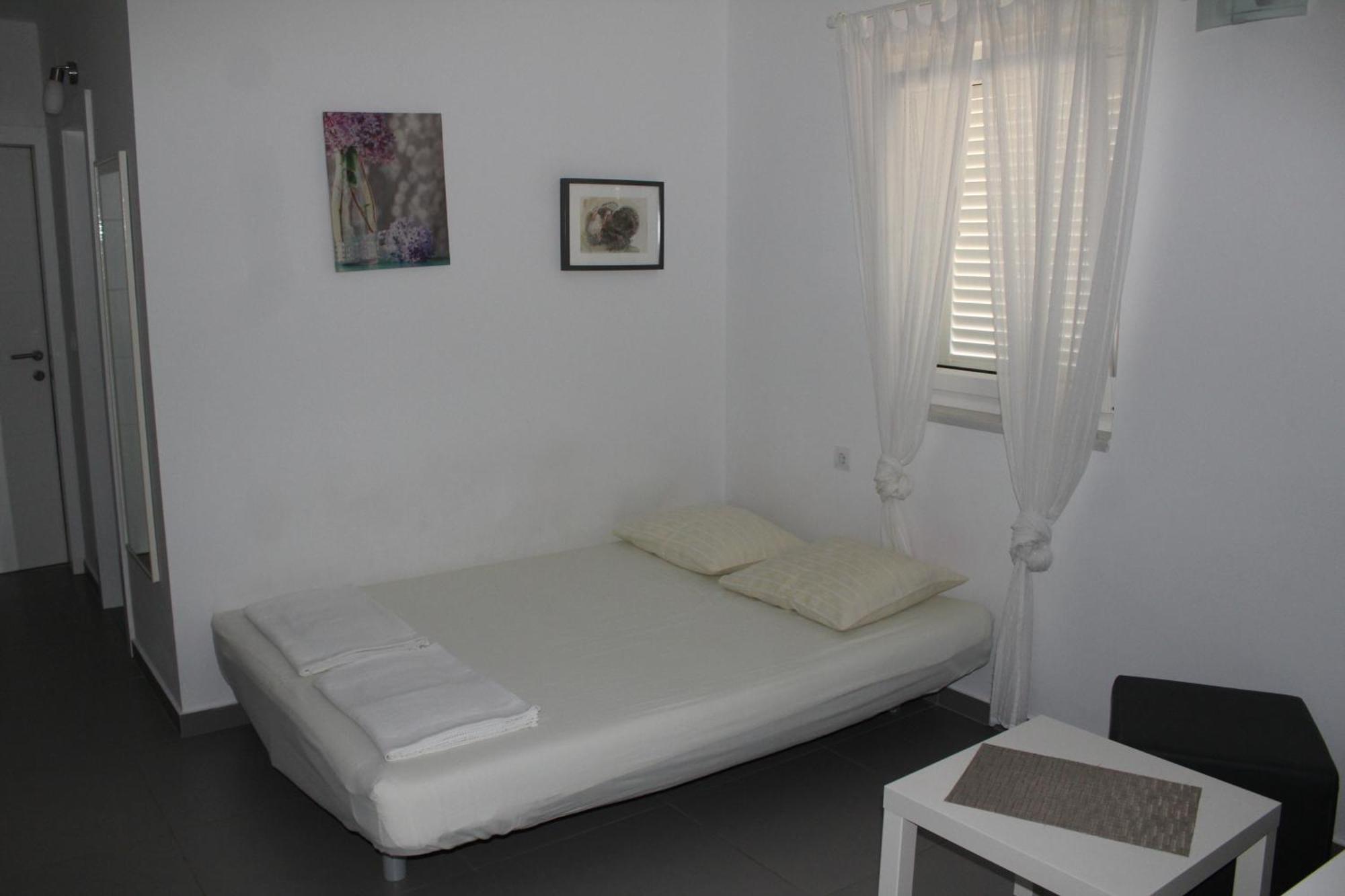 Apartmani Vrancic 만드레 외부 사진